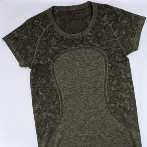 Lululemon Swiftly Tech Short Sleeve Crew Tee Shirt Black Brave Olive Green 8💚